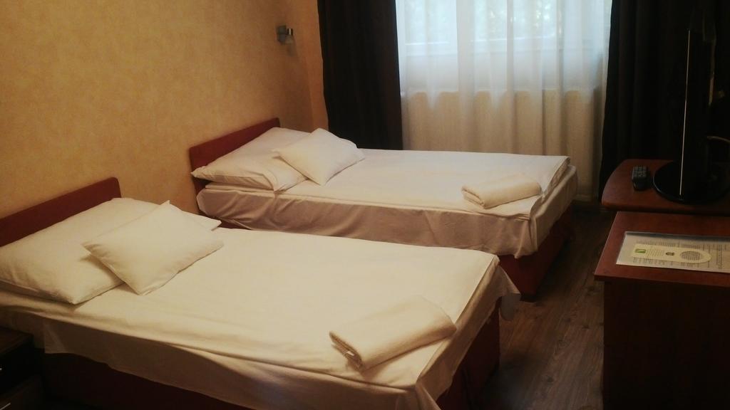 Harmony Panzio Bed & Breakfast Hajduszoboszlo Ruang foto